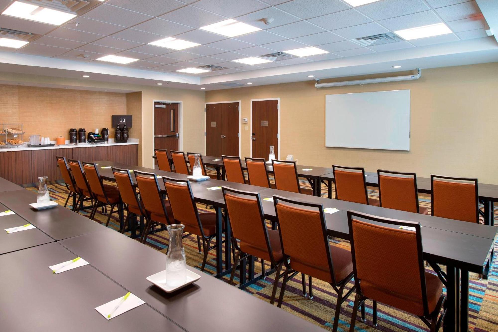 Fairfield Inn & Suites By Marriott Скотсблъф Екстериор снимка