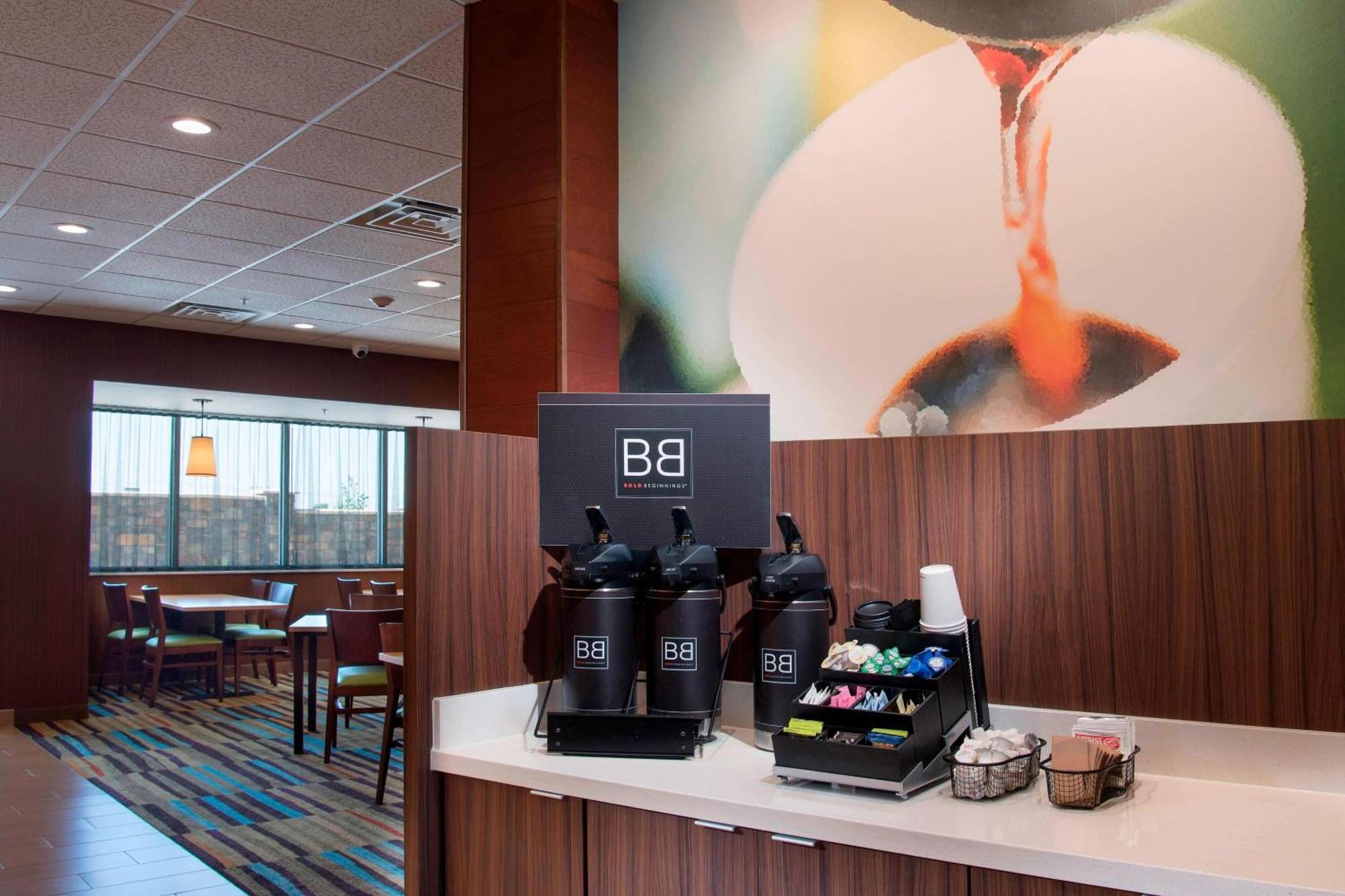 Fairfield Inn & Suites By Marriott Скотсблъф Екстериор снимка